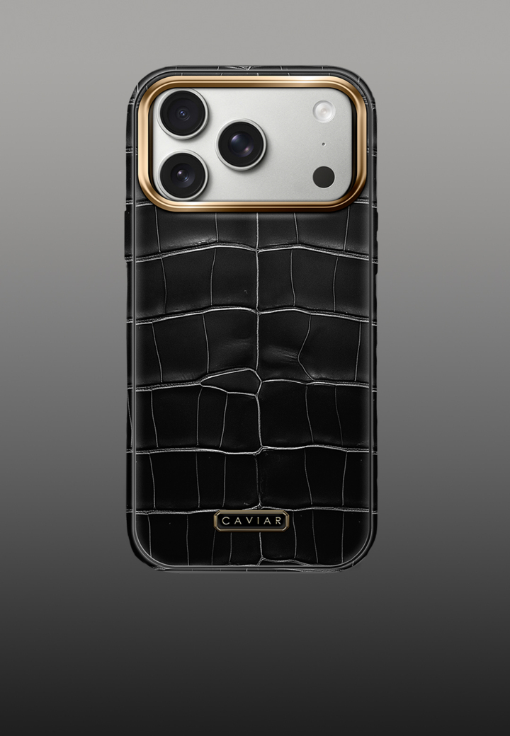 Case with white body Supremacy