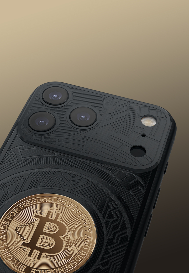 Camera close-up Bitcoin Black Gold