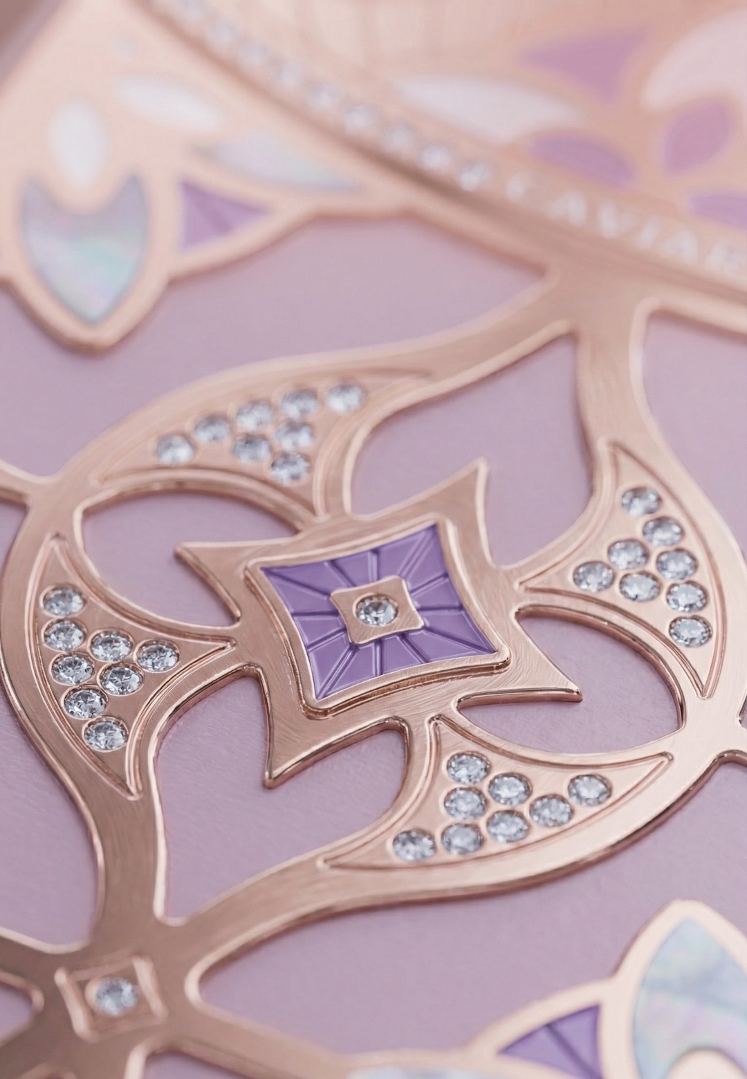 Diamonds Charming Lotus