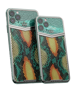 her universe pasted up iphone 11 case her universe pasted up iphone 11 case