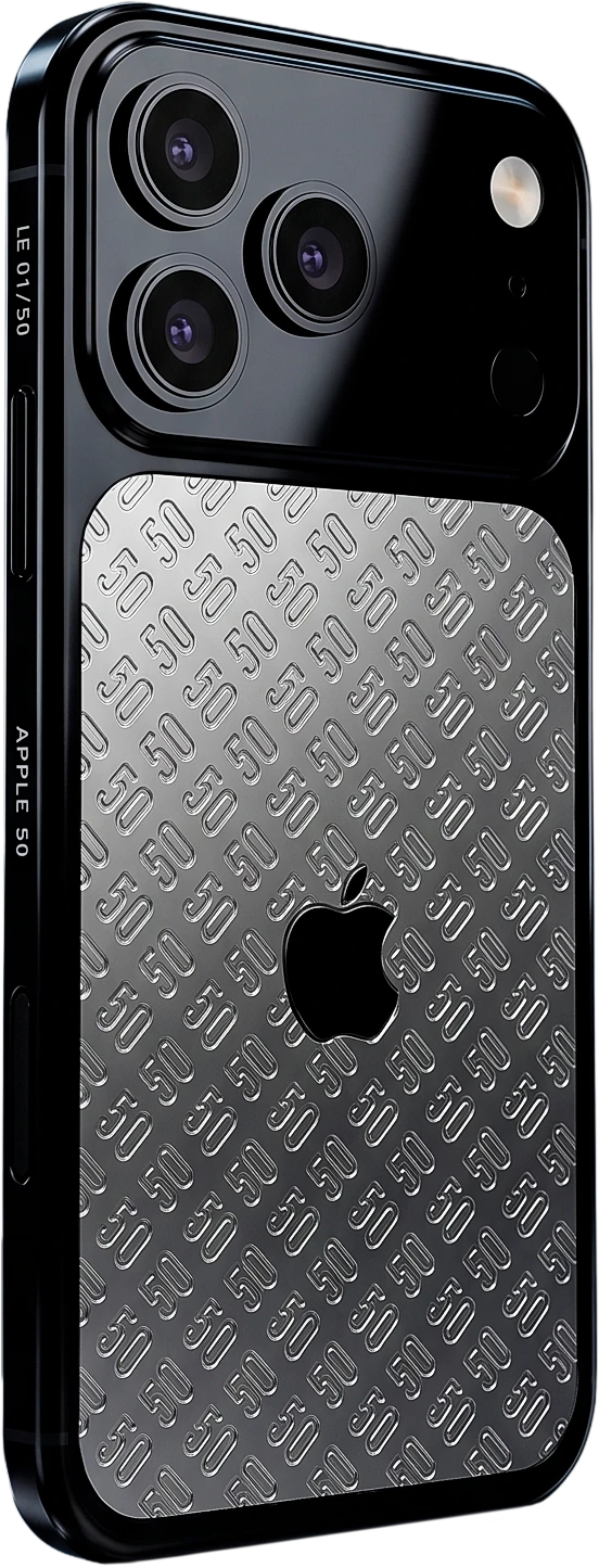 Black Moonモデル。黒チタンのパネルにPVDコーティングしたApple ロゴを配置。左側面には"LE 01/50"の限定ナンバーが刻まれている